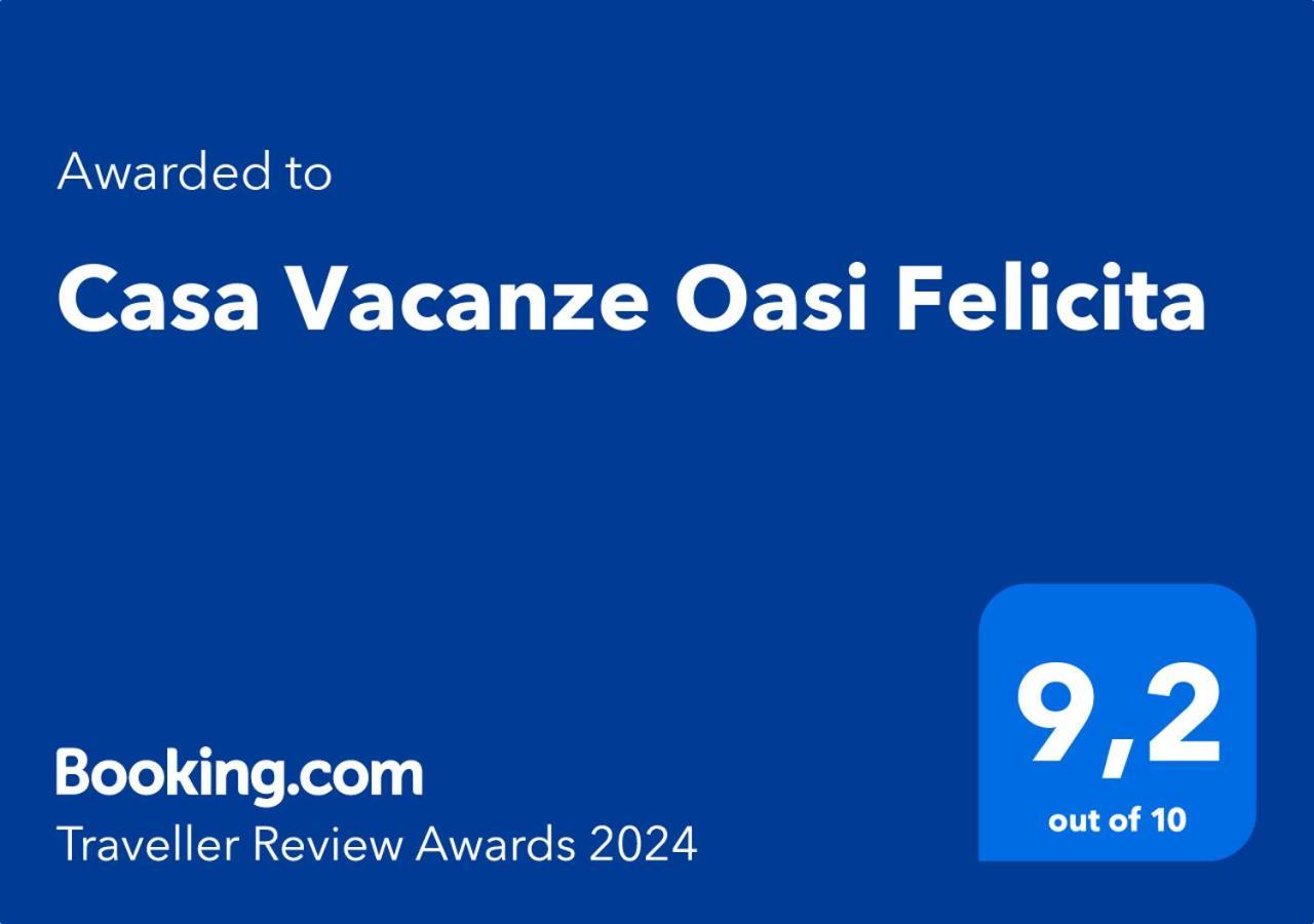 Casa Vacanze Oasi Felicita ノーヴァ・シーリ・マリーナ エクステリア 写真